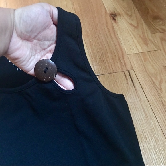 Esprit Black tank top with button embellishment - Picture 2 of 8